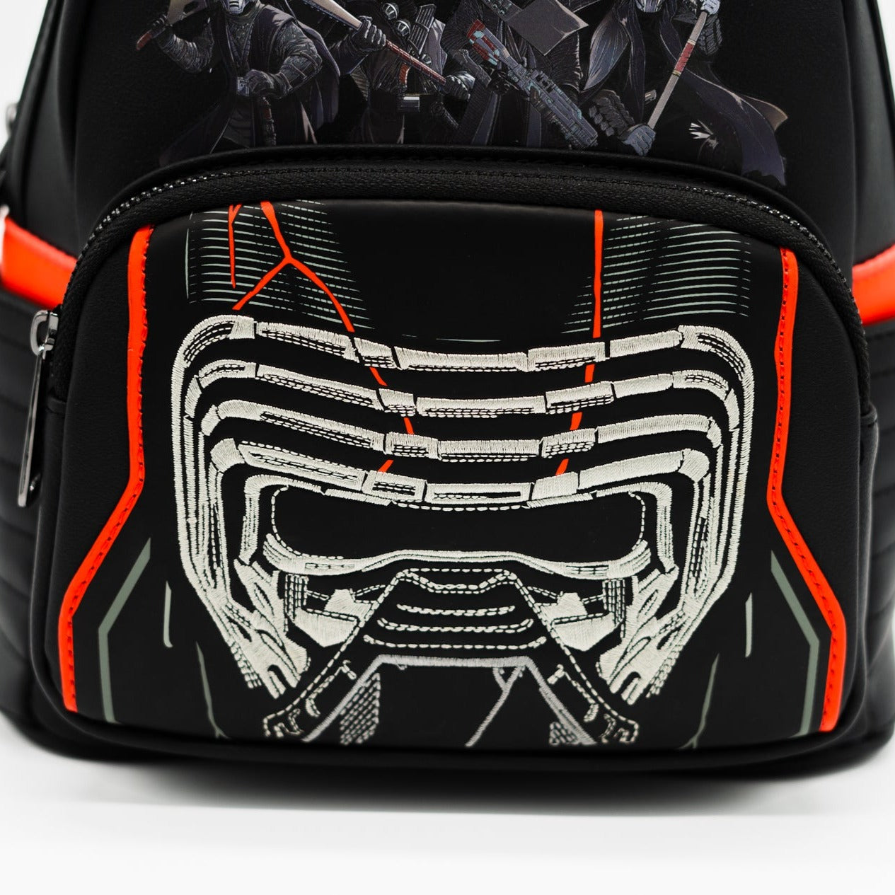 Kylo Ren Black Light Loungefly Mochila 2021 EXCLUSIVO